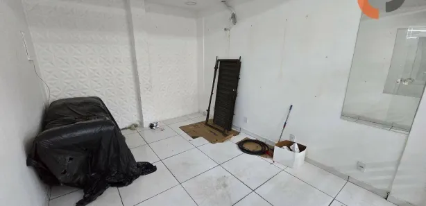 Loja / Salão / Ponto Comercial à venda, 12m² no Centro, Nova Iguaçu
