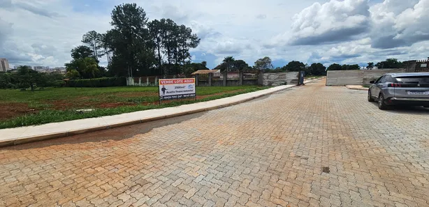 Terreno / Lote / Condomínio à venda, 2500m² no Park Way, Brasília