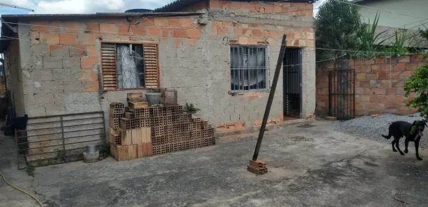 Casa com 2 Quartos à venda, 200m² no Severina, Ribeirão das Neves