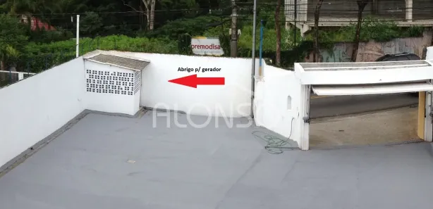 Prédio Inteiro com 8 Quartos para alugar, 1250m² no Granja Viana, Cotia