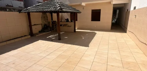 Casa com 4 Quartos à venda, 200m² no Arembepe (Abrantes), Camaçari