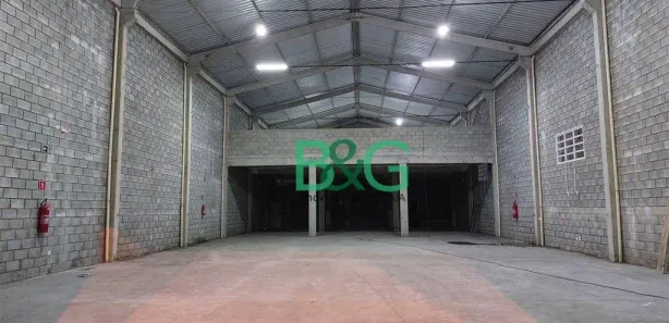 Galpão / Depósito / Armazém para alugar, 745m² no Parque São Vicente, São Vicente