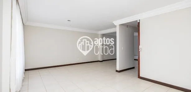 Sobrado com 3 Quartos à venda, 137m² no Boa Vista, Curitiba