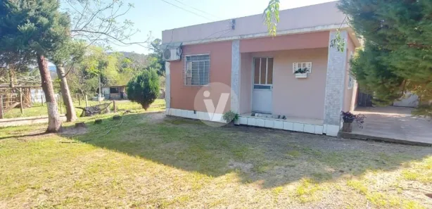 Fazenda / Sítio / Chácara com 3 Quartos à venda, 110m² no Palma, Santa Maria