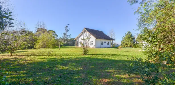 Fazenda / Sítio / Chácara com 3 Quartos à venda, 187m² no São Miguel, Almirante Tamandaré