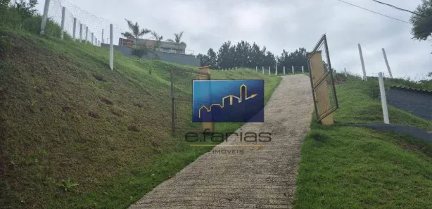 Fazenda / Sítio / Chácara com 3 Quartos à venda, 160m² no Igaratá, Igaratá