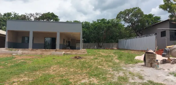 Fazenda / Sítio / Chácara com 2 Quartos à venda, 170m² no Taguatinga Centro, Brasília