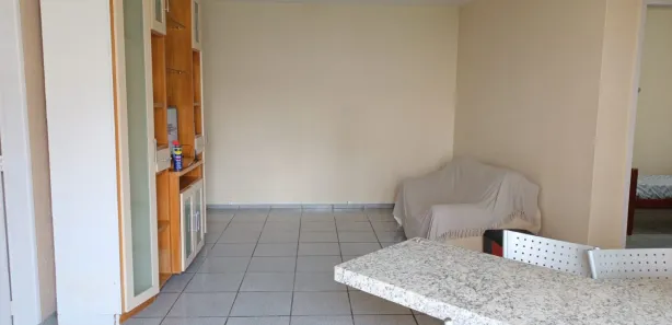 Apartamento com 3 Quartos para alugar, 70m² no Centro, Balneário Piçarras