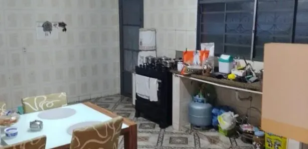 Fazenda / Sítio / Chácara com 2 Quartos à venda, 800m² no , Araçoiaba da Serra