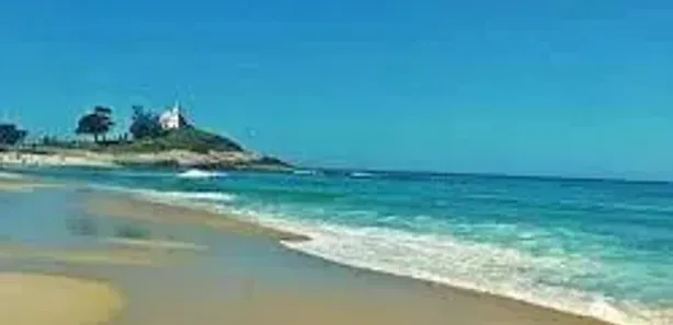 Casa com 2 Quartos para alugar, 210m² no Gravatá, Saquarema