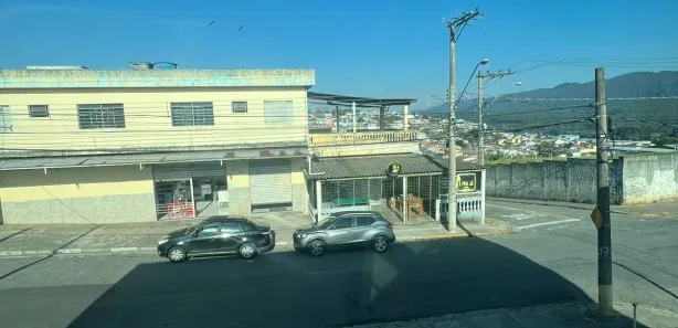 Galpão / Depósito / Armazém para venda ou aluguel, 220m² no Vila São Paulo, Mogi das Cruzes