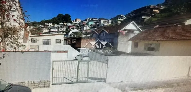 Terreno / Lote / Condomínio à venda, 220m² no Castelanea, Petrópolis