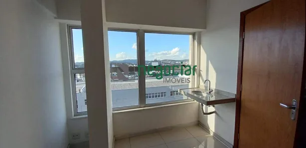 Conjunto Comercial / Sala à venda, 28m² no Centro, Betim