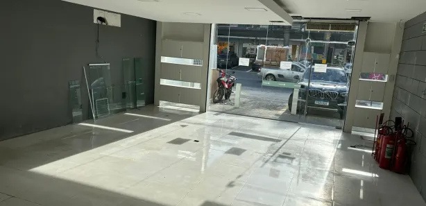 Loja / Salão / Ponto Comercial com 1 Quarto para alugar, 145m² no Boa Viagem, Recife