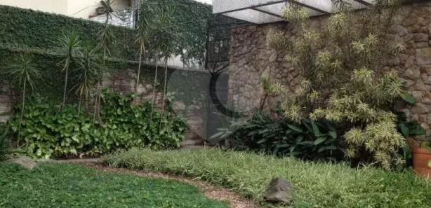 Terreno / Lote / Condomínio à venda, 450m² no Sumaré, São Paulo