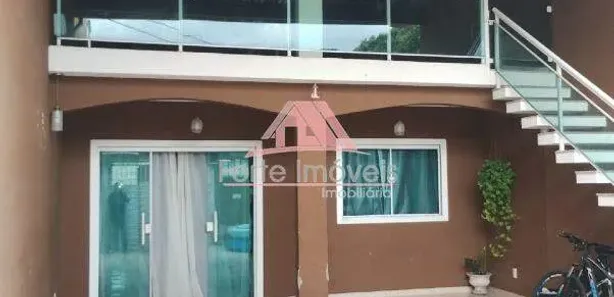 Casa com 3 Quartos à venda, 180m² no Inhoaíba, Rio de Janeiro