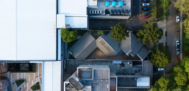 Casa Comercial para alugar, 600m² no Hugo Lange, Curitiba