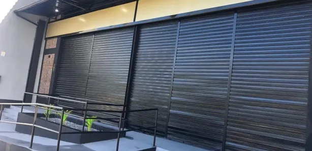 Galpão / Depósito / Armazém para alugar, 704m² no Atlântica, Rio das Ostras