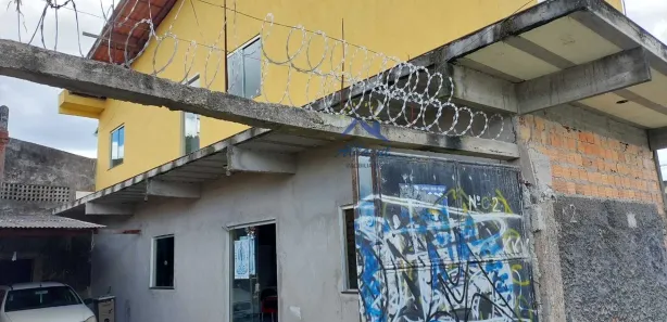 Galpão / Depósito / Armazém à venda, 215m² no Coqueiro, Ananindeua