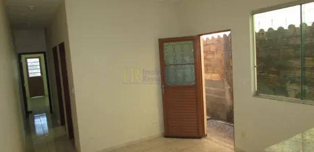 Casa com 2 Quartos para alugar, 80m² no Jardim Verona, Ribeirão das Neves