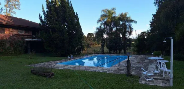 Fazenda / Sítio / Chácara com 3 Quartos para alugar, 300m² no Borda do Campo, São José dos Pinhais
