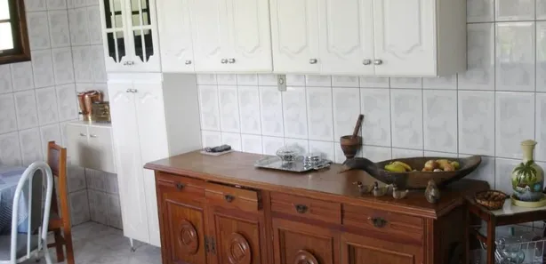 Fazenda / Sítio / Chácara com 3 Quartos à venda, 190m² no , Igaratá
