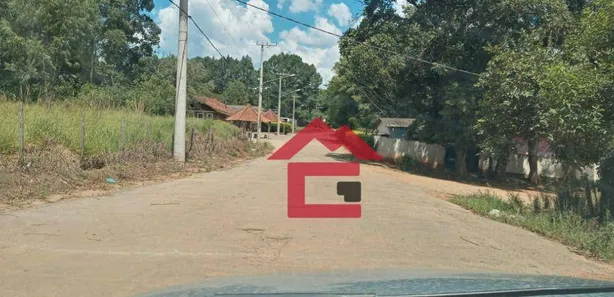 Fazenda / Sítio / Chácara com 4 Quartos à venda, 600m² no , Mairinque