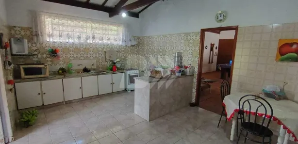 Fazenda / Sítio / Chácara com 3 Quartos à venda, 300m² no Colinas do Piracicaba (Ártemis), Piracicaba