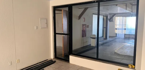 Prédio Inteiro com 23 Quartos para alugar, 630m² no Pituba, Salvador