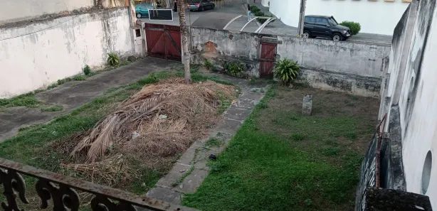 Casa Comercial com 4 Quartos para venda ou aluguel, 262m² no Parque Tamandaré, Campos dos Goytacazes