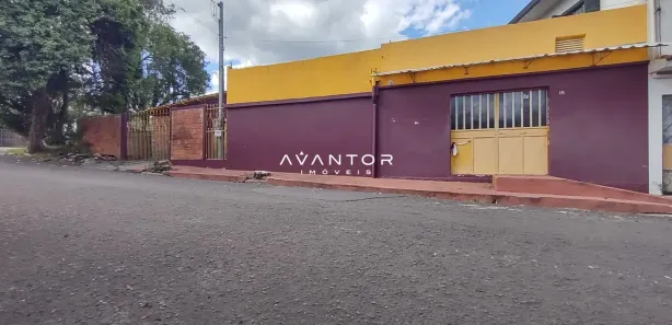 Loja / Salão / Ponto Comercial com 3 Quartos à venda, 100m² no Salgado Filho, Santa Maria