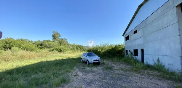 Galpão / Depósito / Armazém com 2 Quartos à venda, 1500m² no Diácono João Luiz Pozzobon, Santa Maria