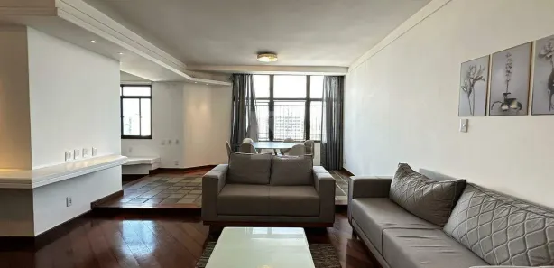 Apartamento com 3 Quartos para alugar, 212m² no São José, Aracaju