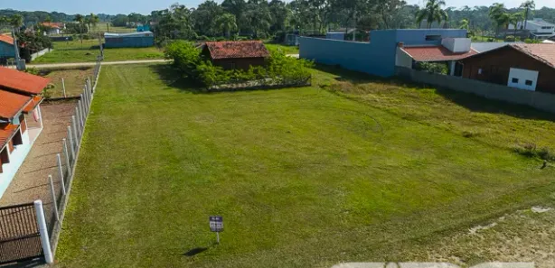 Terreno / Lote / Condomínio à venda, 750m² no Praia do Ervino, 