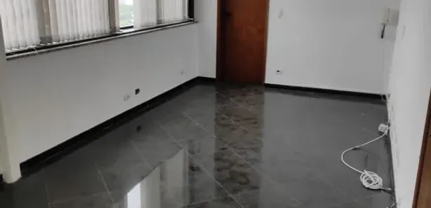 Conjunto Comercial / Sala à venda, 27m² no Vila Osasco, Osasco
