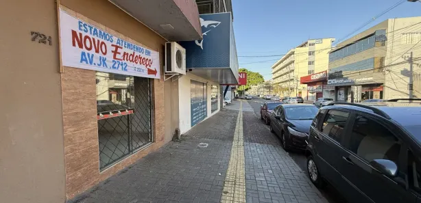 Loja / Salão / Ponto Comercial com 3 Quartos para alugar, 100m² no Monjolo, Foz do Iguaçu