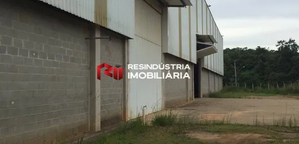 Galpão / Depósito / Armazém à venda, 2400m² no , Araçariguama