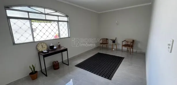 Casa com 3 Quartos à venda, 130m² no Jardim Tabapuã (Vila Xavier), Araraquara