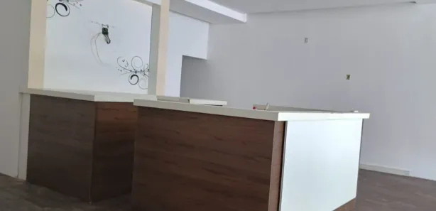 Loja / Salão / Ponto Comercial para alugar, 267m² no Centro, Atibaia