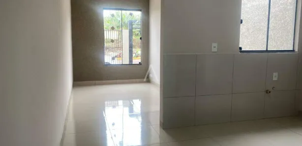 Casa com 3 Quartos à venda, 58m² no Pinheirinho, Toledo