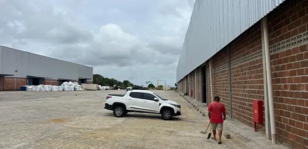 Galpão / Depósito / Armazém para alugar, 1500m² no , Conde