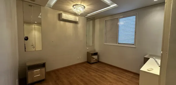 Apartamento com 3 Quartos para alugar, 155m² no Vila Edmundo, Taubaté