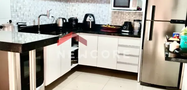 Sobrado com 2 Quartos à venda, 213m² no Jardim Pinheiros, Quatro Barras
