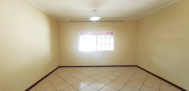 Casa com 3 Quartos para alugar, 170m² no Jardim Santo André, Limeira