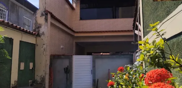 Casa de Condomínio com 4 Quartos à venda, 200m² no Centro, Nilópolis