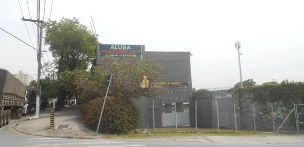 Prédio Inteiro para alugar, 1361m² no Jaguaré, São Paulo