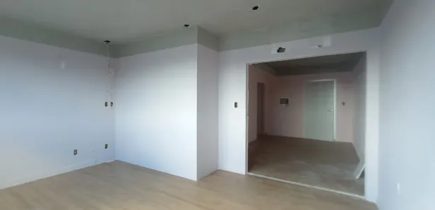 Conjunto Comercial / Sala com 1 Quarto para alugar, 39m² no SIM, Feira de Santana