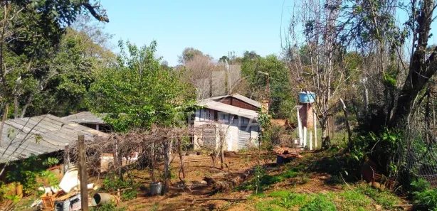 Fazenda / Sítio / Chácara com 3 Quartos à venda, 120m² no Área Rural de Cascavel, Cascavel