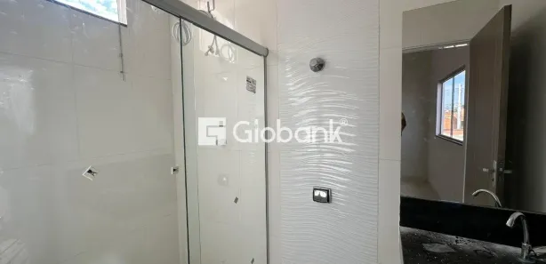 Casa com 3 Quartos para alugar, 110m² no Santo Antônio, Montes Claros