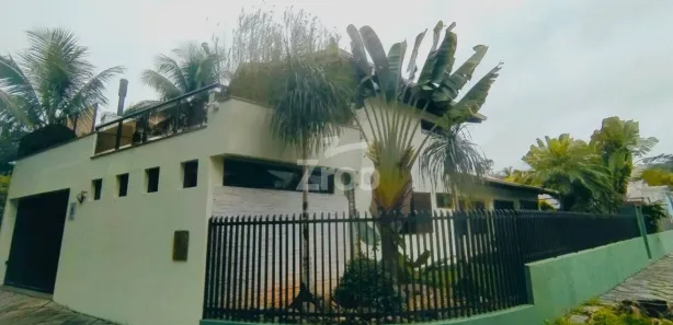 Casa com 3 Quartos para alugar, 380m² no Do Salto, Blumenau